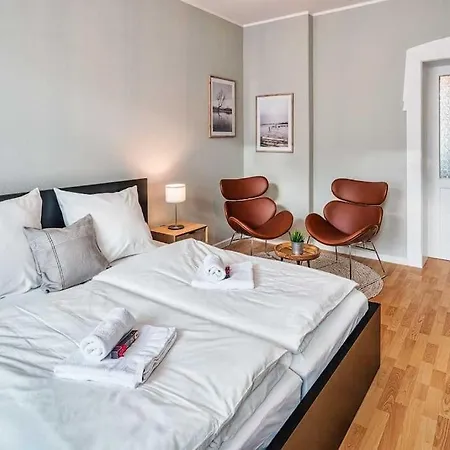 Cozy Apartment -Kerner- In Meissen Mit Magentaplus Exterior photo